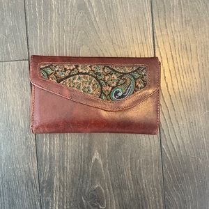 Buy one get one! Vintage leather wallet with embroidery